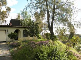 12745 Castle Court Dr, Lakeside, CA 92040