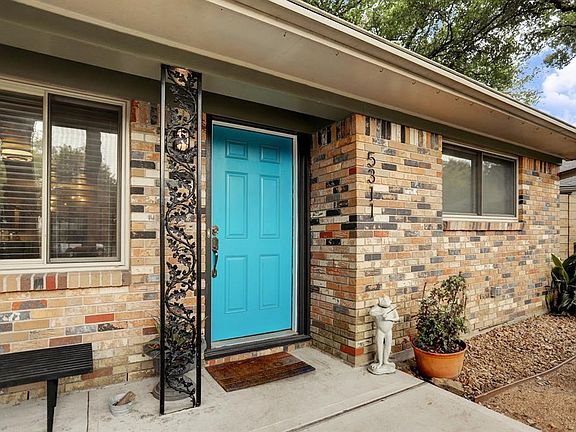 2nd image of 5311 Manor Creek Ln