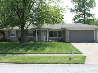 1035 E Logan St, Brownsburg, IN 46112