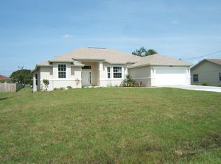 5601 Hickory Dr, Fort Pierce, FL 34982