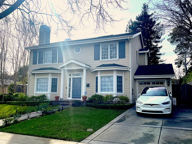 1350 Harker Ave — Photo 1