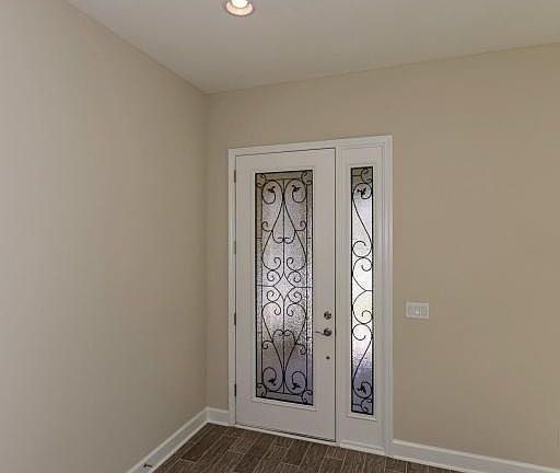 3rd image of 3076 Lucena Ln