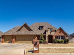 1404 Crimson Dr, Weatherford, OK 73096