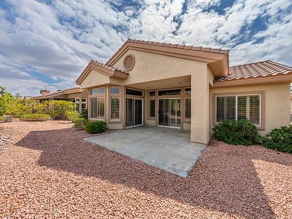 2nd image of 78582 Dancing Waters Rd