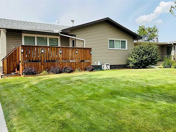 2nd image of 411 8th St E