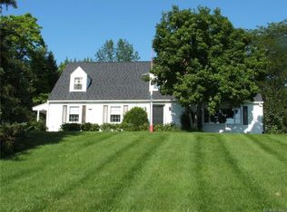 3850 W Lake Rd, Canandaigua, NY 14424