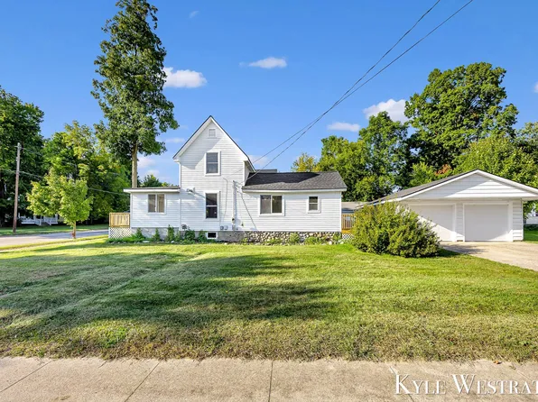 903 N Michigan Ave, Hastings, MI 49058