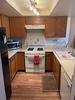 3rd image of 66590 Joseph Way Unit C