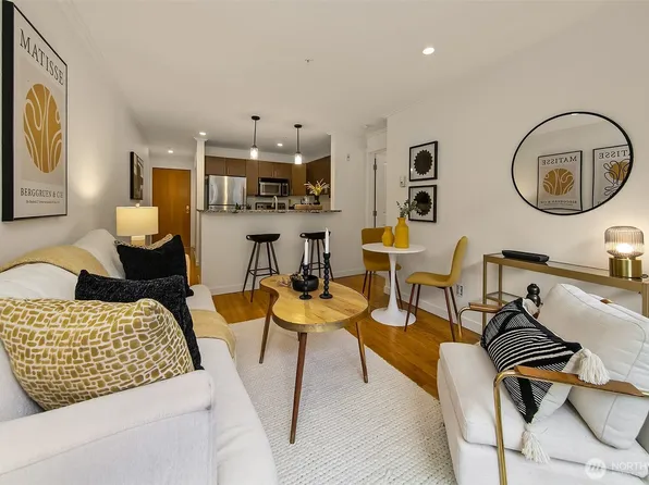 626 4th Avenue W #305, Seattle, WA 98119