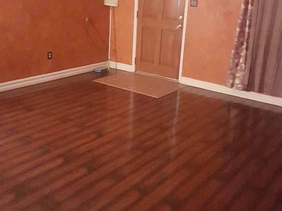 5th image of 1032 Avenida Linda