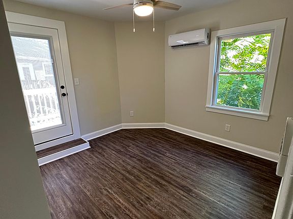 4th image of 2093 Craig St APT 3
