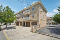 272-276 Walnut St 21G-S2607-001.jpg