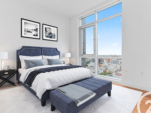 3rd image of 11-24 31st Ave APT 12E