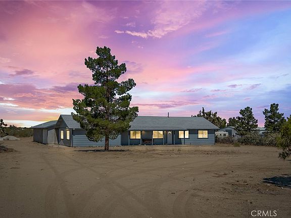 4th image of 12736 Oasis Rd