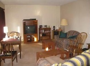 611 Densmoor St, Markesan, WI 53946