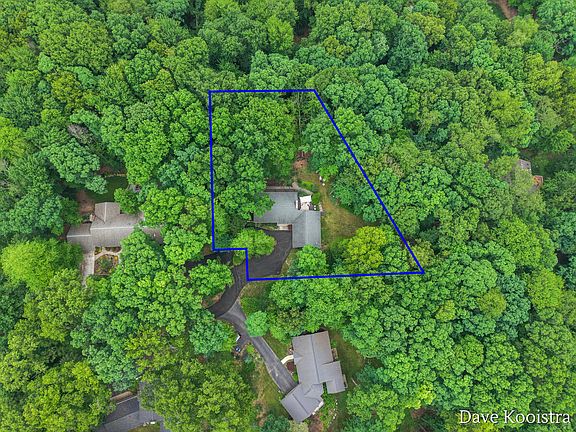 4th image of 2480 Burton Woods Ct SE