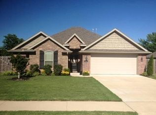 3148 N Bentley Ridge, Fayetteville, AR 72704