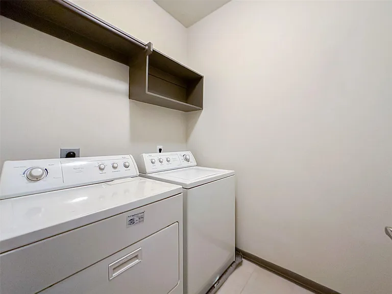 95 Aventura Pl — Photo 26
