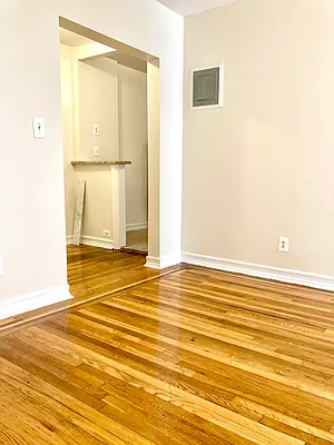 Rented by New York Residence | media 11