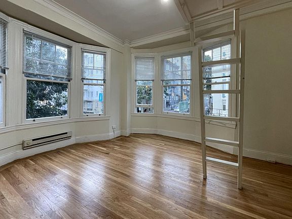 5th image of 360 Hyde St APT 206