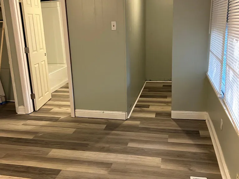 205 Evergreen St — Photo 9