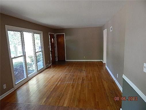 4th image of 10909 E 61st Ter