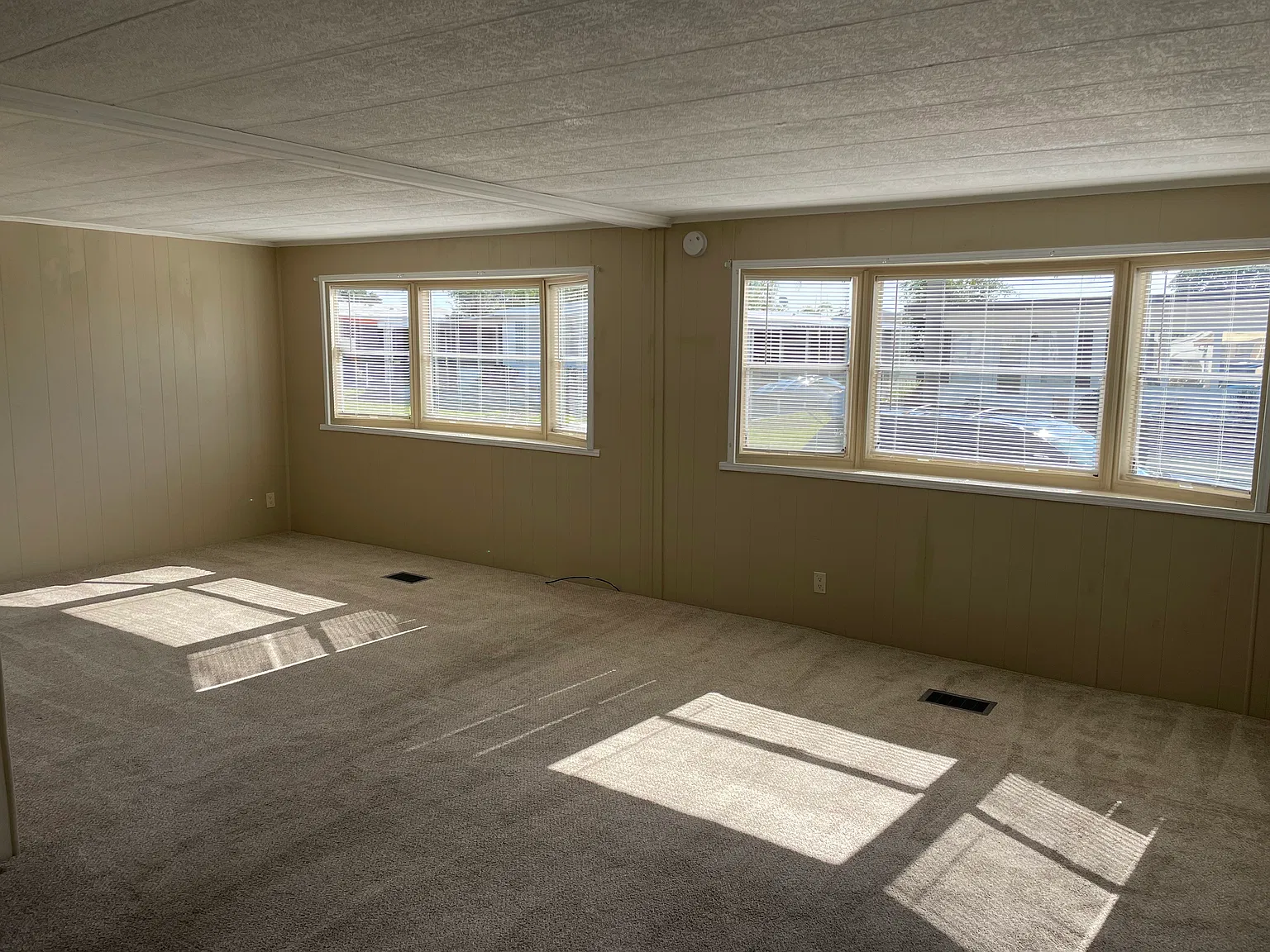 2 bed, 1350 sqft, $1,650 — Photo 3