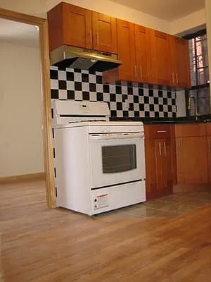 Rented by Meredith L Weise LREB | media 1