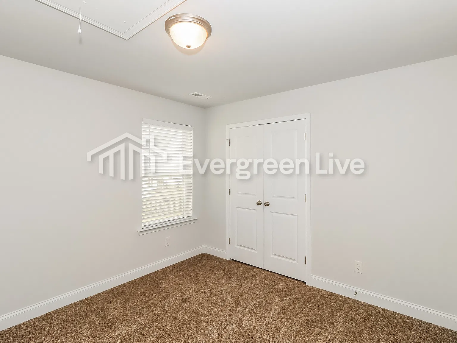 3 bed, 2.0 bath, 1779 sqft, $1,895 — Photo 3