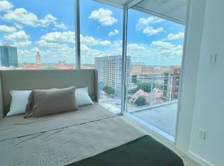 313 W 17th St #1301, Austin, TX 78701