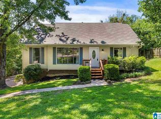 3 Stoneview Trl, Birmingham, AL 35210