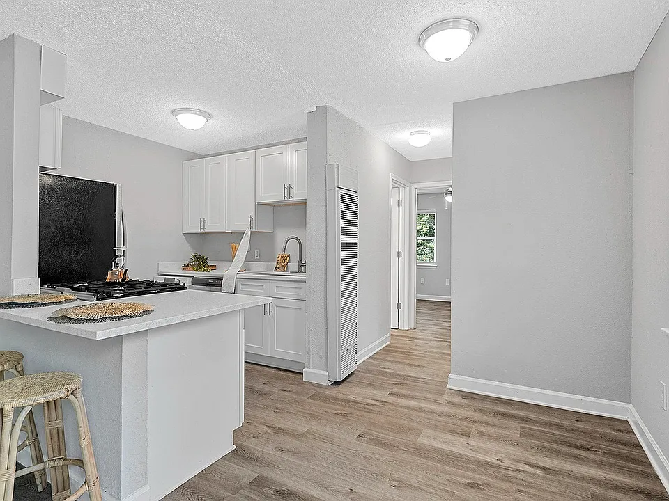 Open Kitchen