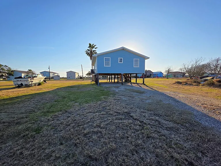 405 Blue Water Blvd — Photo 34