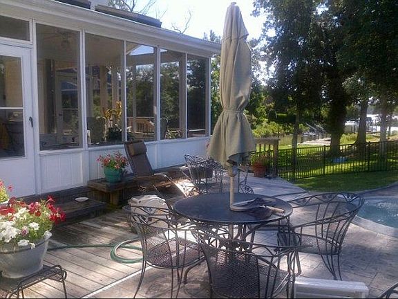 Porch and pool area