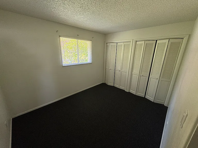 914 W Glendale Ave #7 — Photo 7
