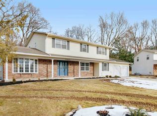 17643 Parrish Ct, South Bend, IN