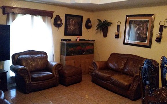 2nd image of 601 Ciruela Ln