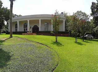 2600 N Valley Mills Dr, Waco, TX 76710