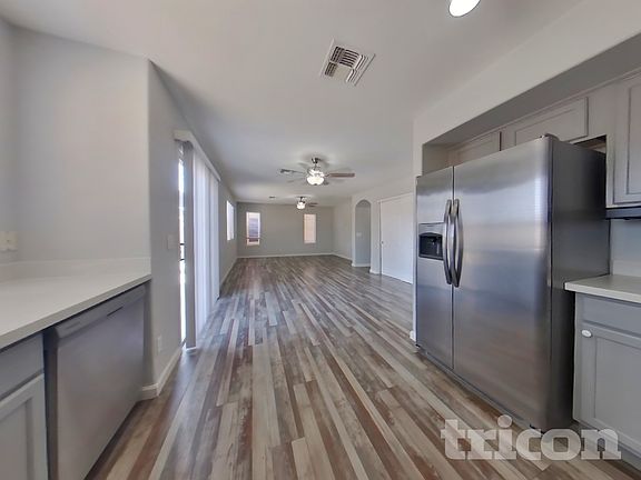 5th image of 42428 W Anne Ln