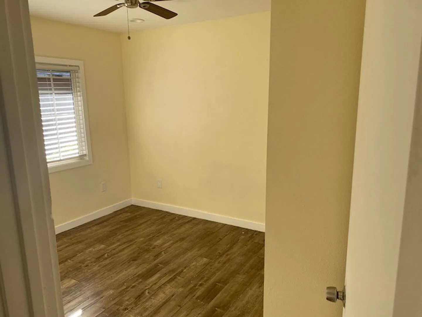 3920 E Alondra Blvd — Photo 4