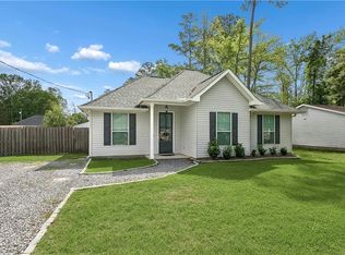 66104 Cypress St, Mandeville, LA 70448