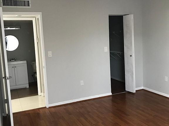 2nd image of 7125 NW 186th St APT B306