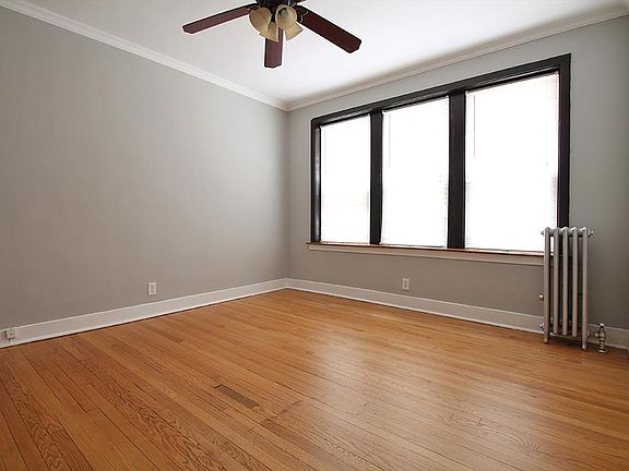 3rd image of 707 Garfield St APT 3