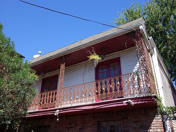 BALCONY TO UNIT