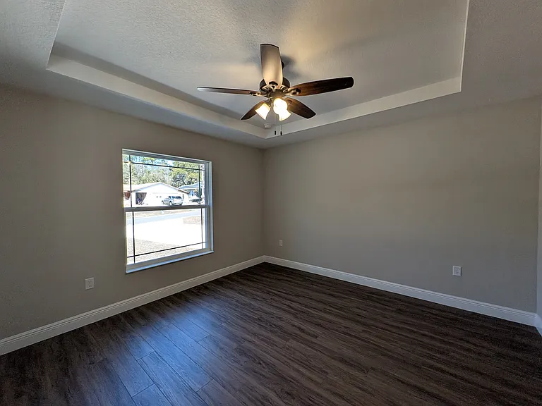 754 W Deacon Pl — Photo 14