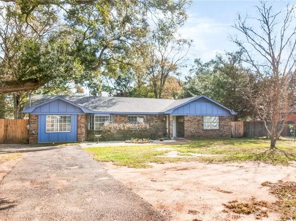 5505 McDonald Rd, Theodore, AL 36582