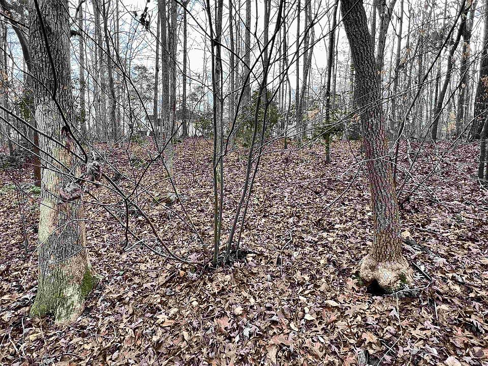 1st image of 130 Cherokee Dr #963