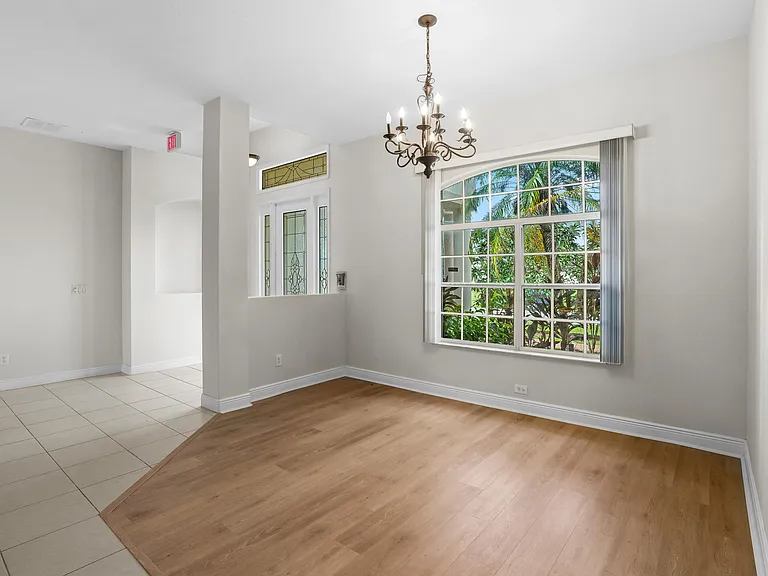 1092 SW Majorca Ave — Photo 13