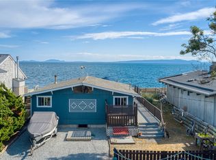 1563 Edwards Dr, Point Roberts, WA 98281