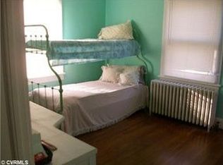 102 Guy Ave, Crewe, VA 23930